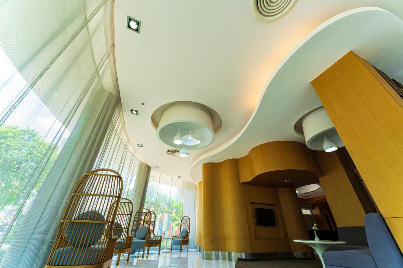 Royal Delight Hotel กรุงเทพมหานคร ภายนอก รูปภาพ
