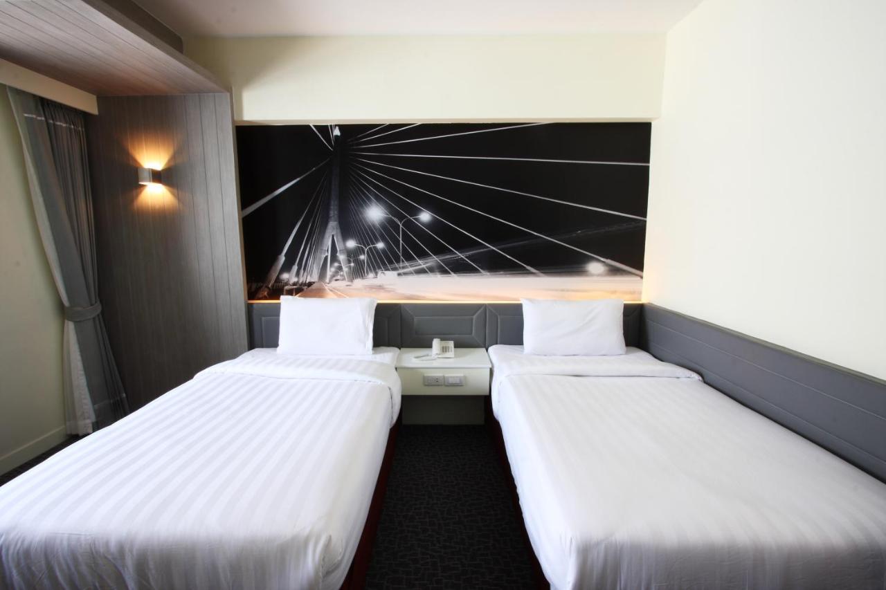 Royal Delight Hotel กรุงเทพมหานคร ภายนอก รูปภาพ